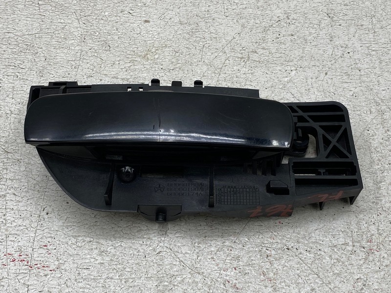 2011-2023 DODGE CHALLEGNGER SXT FRONT RIGHT SIDE EXTERIOR DOOR HANDLE OEM LOT767