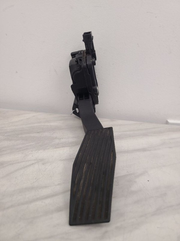 Accelerator Gas Pedal Fits 2015 Malibu 579057