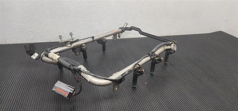 04-05 Mercury Monterey 4.2L V6 Fuel Injectors W/ Rail Assembly OEM 3F2Z-9F792-DA