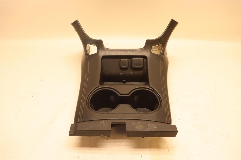 2015 CHEVY/GMC SUBURBAN CENTER CONSOLE CUP HOLDER COVER TRIM PANEL OEM