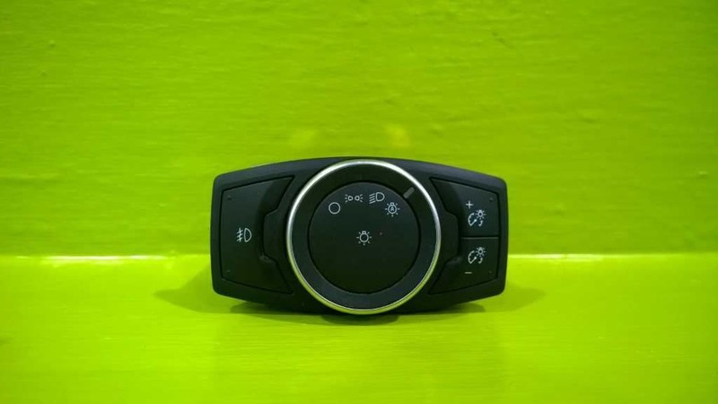 13 14 15 16 17 18 19 FORD ESCAPE HEADLIGHT DIMMER FOG LIGHT SWITCH OEM 2934-6