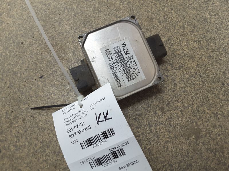 05 06 EQUINOX CHASSIS ECM TRANSMISSION LH SHOCK TOWER 20799