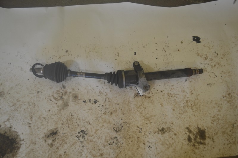 2008-2014 MINI COOPER CLUBMAN FRONT RIGHT PASSENGER SIDE AXLE SHAFT JOINT OEM
