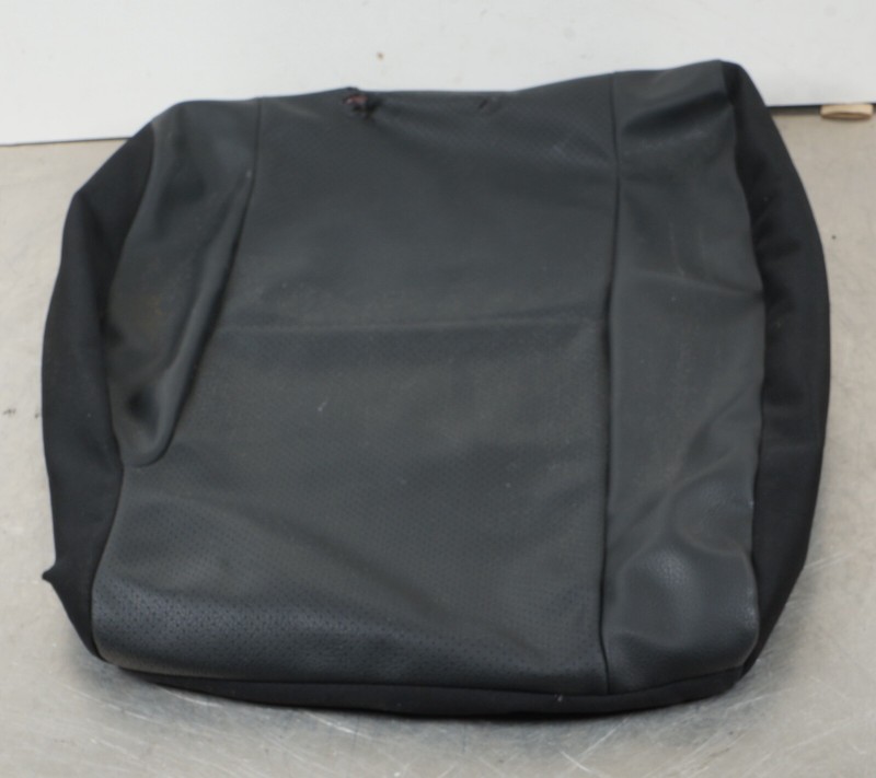 2012 - 2014 MERCEDES C 250 W204 REAR RIGHT UPPER SEAT CUSHION BLACK LEATHER