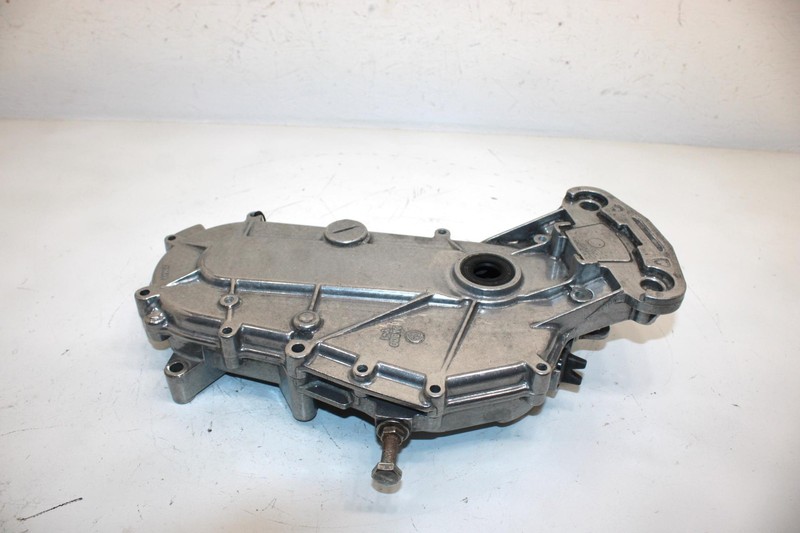 94 Yamaha Vmax 600 Oem Chain Housing 8AB-47541-00-00 8AB-47541-01-00 SYS