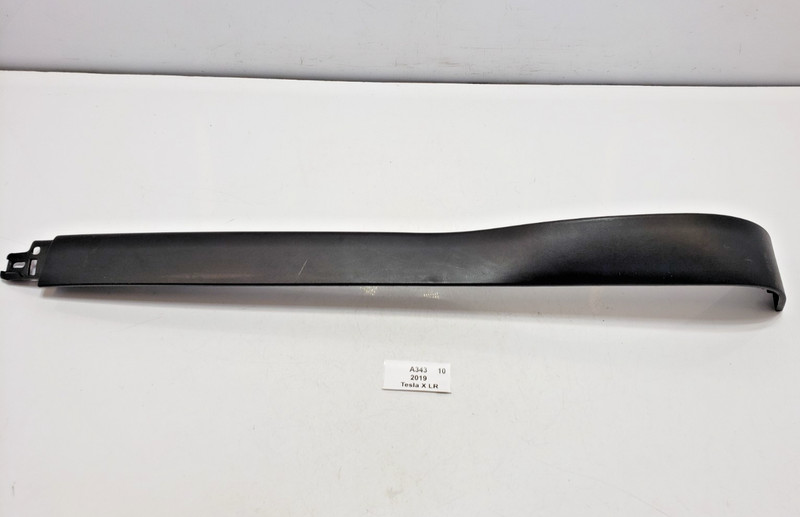 ✅ 16-20 OEM Tesla Model X Rear Right Passenger C Pillar Middle Trim Cover Panel*