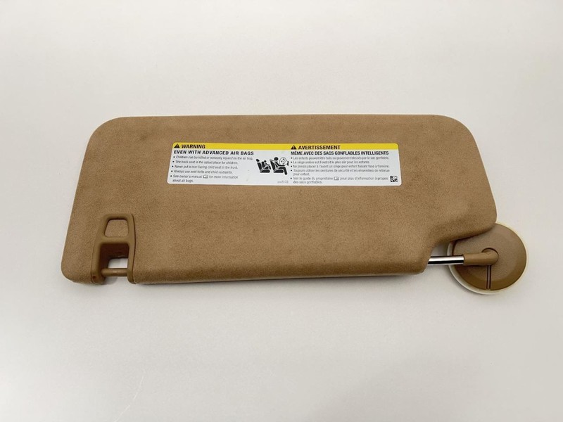 2017-2024 CADILLAC XT5 LEFT SUN VISOR TAN TC:HMS 3.6L AT AWD 93K PLATINUM 64737