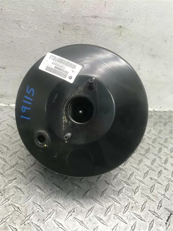 2006-2010 JEEP GRAND CHEROKEE VACUUM BRAKE BOOSTER OEM 52124080AB