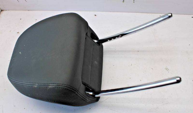 BMW 330i G20 FRONT RIGHT PASSENGER SIDE SEAT HEADREST HEAD REST OEM 2019-2020