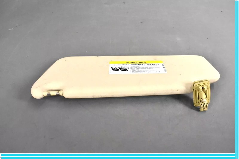 08-15 Mercedes W204 C300 C350 Right Passenger Side Sunvisor Sun Visor Beige OEM