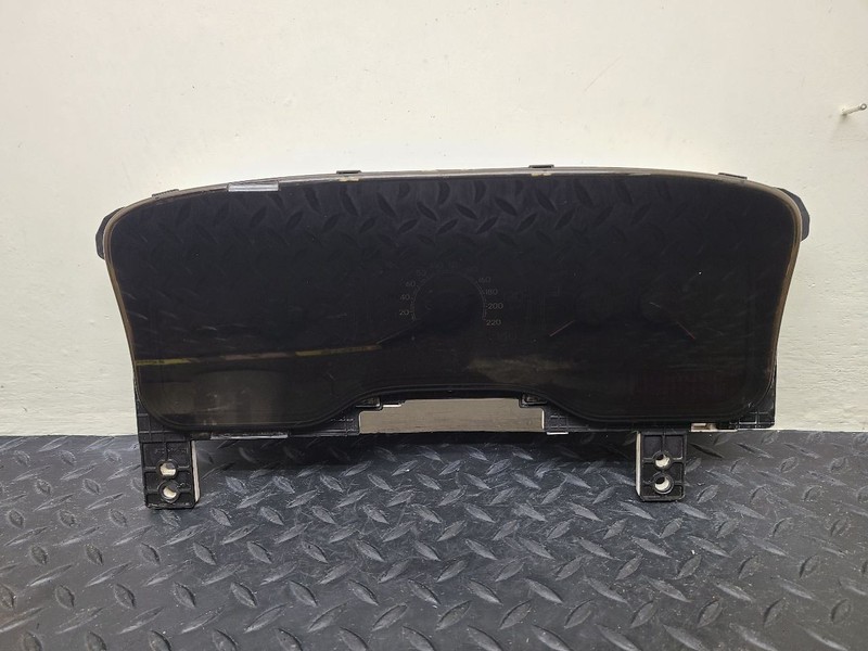 05-06 Lincoln Navigator Speedometer Instrument Cluster MPH OEM 5L7T-10849-AC