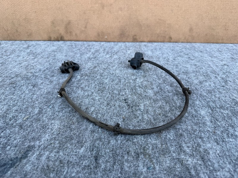 NISSAN 370Z 2009-2021 OEM WINDSHIELD WIPER WASHER NOZZLE W/ HOSE TUBE PIPE ASSY