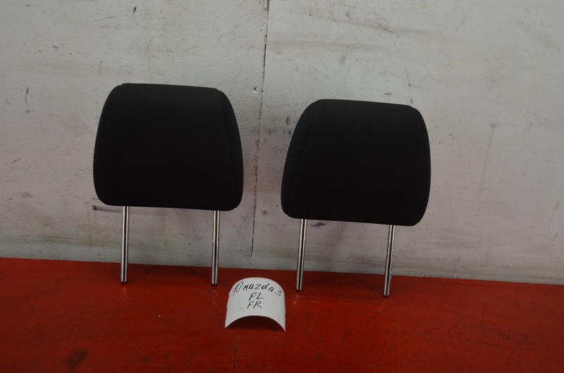 10-13 MAZDA 3 FRONT LEFT / RIGHT HEADREST SET OEM