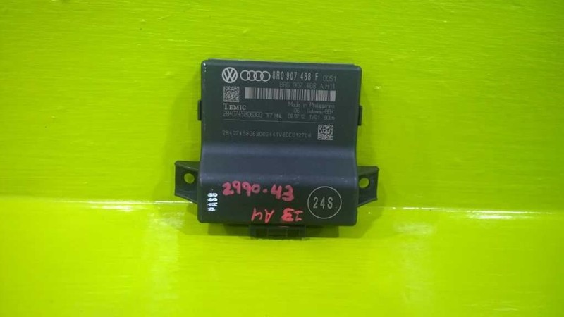 13 AUDI A4 INTERFACE GATEWAY CONTROL UNIT OEM 2990-43
