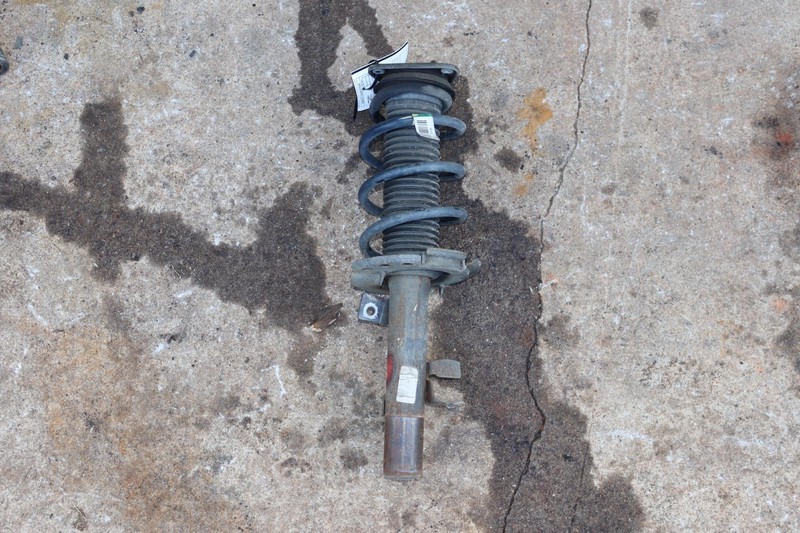 2012-2018 FORD FOCUS HATCHBACK FRONT RIGHT PASSENGER SHOCK STRUT ABSORBER OEM