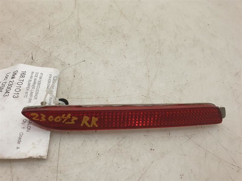 2013 TOYOTA AVALON XLE PASSENGER SIDE REAR BUMPER MOUNTED SIDE MARKER