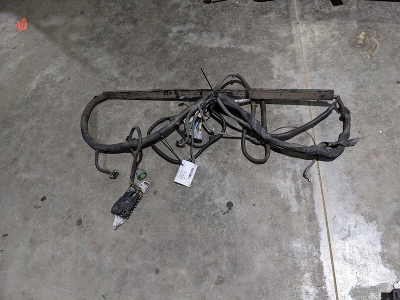 2000 Corvette 5.7L AT Engine Wire Harness 1176302