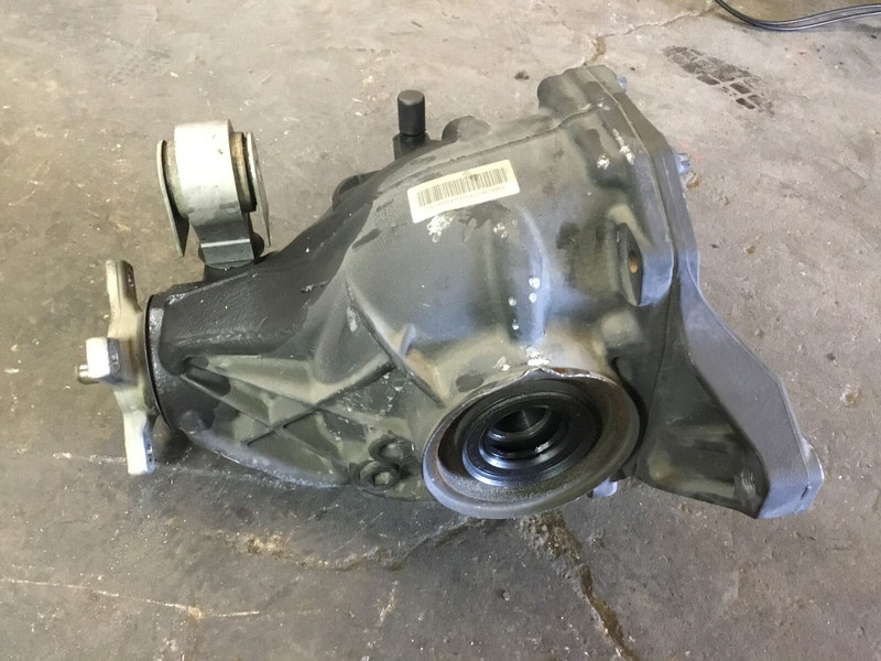Mercedes SL550 R231 2013 RWD Rear Differential Axle Carrier 13-19 :Y