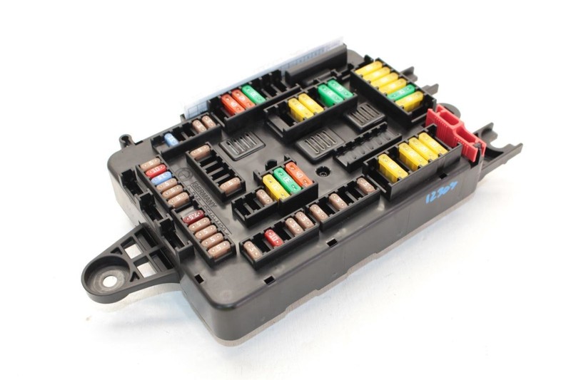 15-17 BMW M3 3.0L Twin Turbo Rear Trunk Cabin Fuse Box 9389070