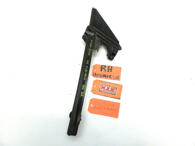 DOOR GLASS WINDOWSEAL CORNER RUBBER STRIP Passenger SIDE for HY TIBURON 03-08