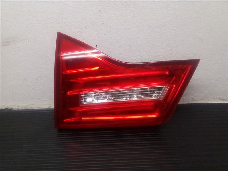07-09 Acura MDX Right Passenger Liftgate Mounted Tail Light Lamp OEM 34151STXA01