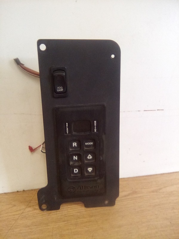 Freightliner M2/Allison Transmission Shifter Selector Pad 29551495, 22-53168-000