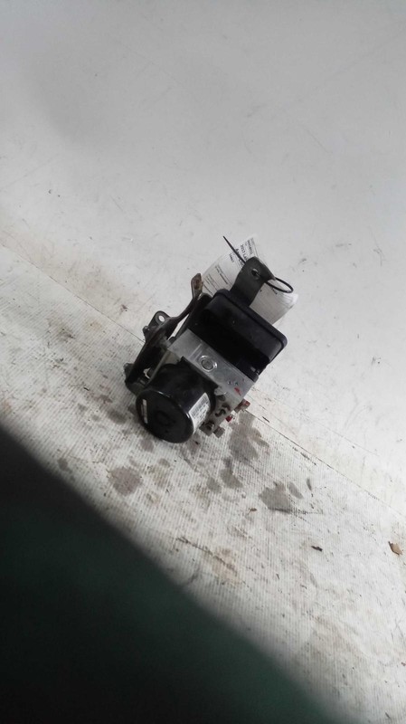 2017 Mitsubishi Lancer ABS Pump & Motor Assembly OEM 4670A353 82K Miles