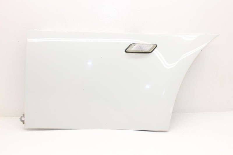 96-02 BMW Z3 Roadster 2.5L White Passenger Right Front Lower Fender