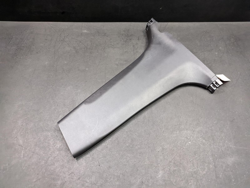 Center Left Driver B Pillar Lower Trim Panel 76916-5RB0A 2021 Nissan Kicks 18-22
