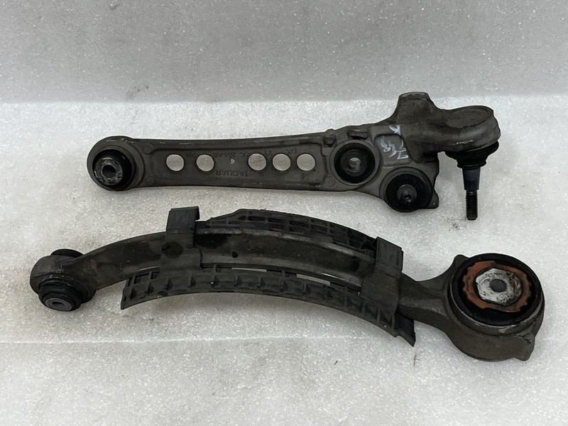 2013 2014 2015 JAGUAR XF RIGHT PASSENGER SIDE FRONT LOWER CONTROL ARMS 3.0L AWD