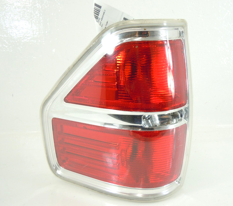 2009-2014 Ford F-150 Tail Light Lamp Passenger Right Styleside OEM Bright Border