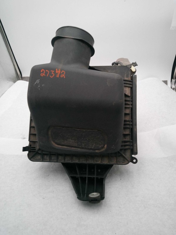 2019 Ford F150 Air Cleaner Assembly OEM JL349600AA 59000 Miles Used