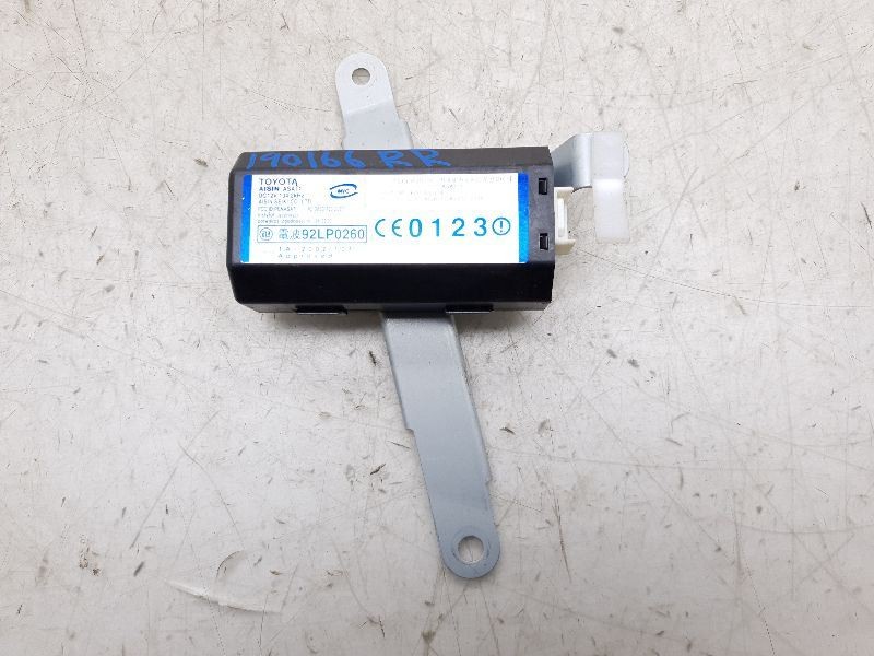 03 04 05 06 Lexus LS430 Right Rear Door Smart Key Oscillator 89991-50070