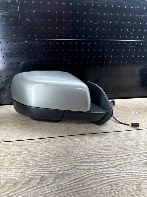 2010-13 Land Rover LR4 Power Folding Mirror HeatedCamera Right Passengers Side