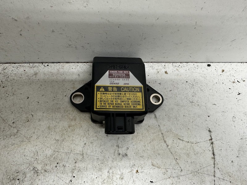2006-2008 Lexus RX400H Yaw Rate Suspension Stability Speed Sensor Module Oem