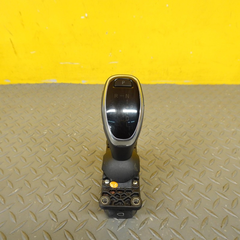 2018-2021 BUICK ENCLAVE TRANSMISSION SHIFT SHIFTER GEAR SELECTOR LEVER 84291879