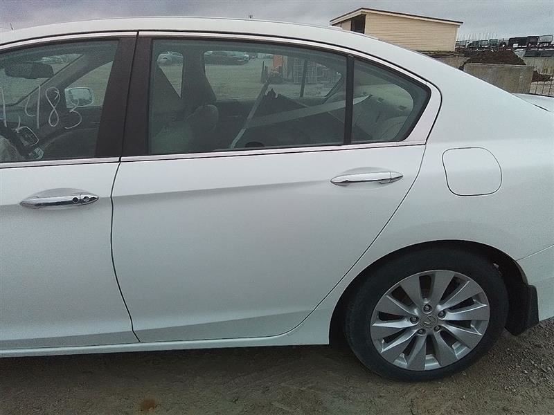 Driver Left Rear Side Door Electric EX Fits 13-17 ACCORD 3115875