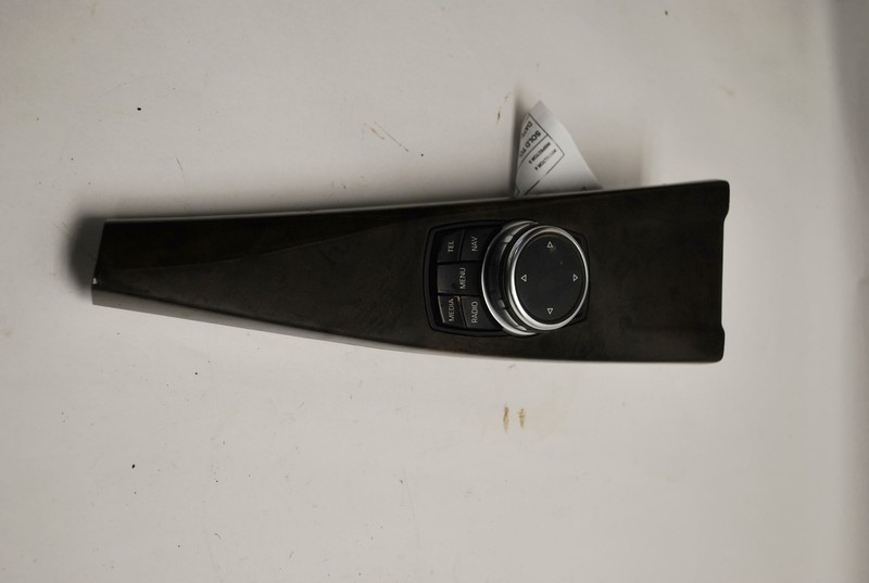 2015-2016 BMW 428I F36 CENTER CONSOLE RADIO IDRIVE MEDIA SWITCH W/ BEZEL OEM