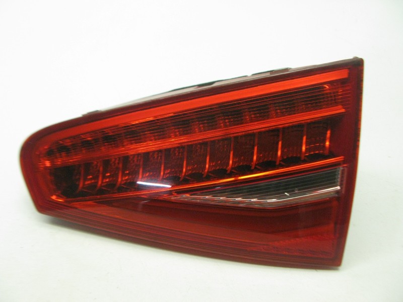 13-16 AUDI B8 A4 S4 SEDAN REAR RIGHT TRUNK MOUNTED TAIL LIGHT LED OEM 051325