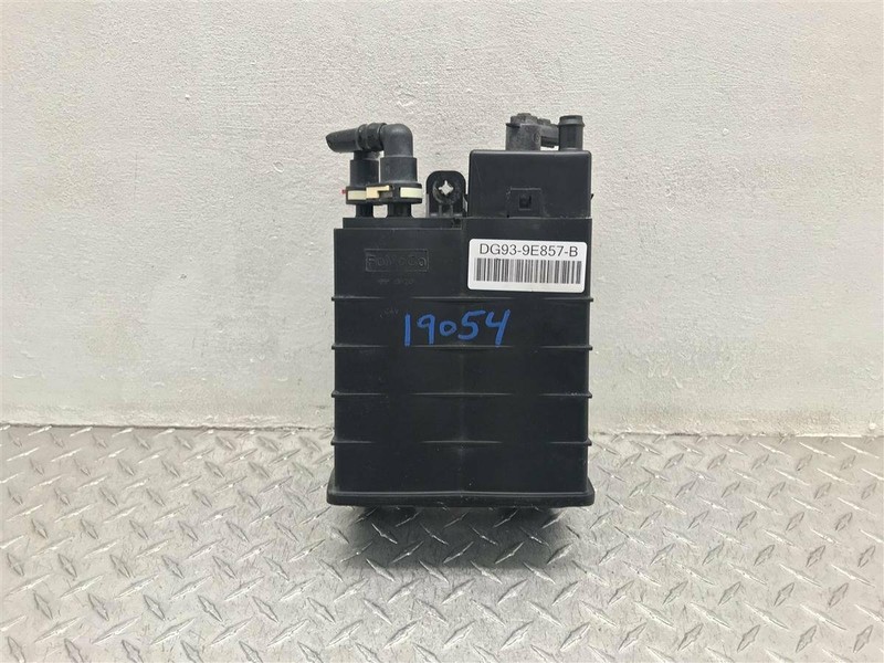 13 FORD ESCAPE 2.0L MILES FUEL VAPOR CANSITER OEM DG93-9E857-B