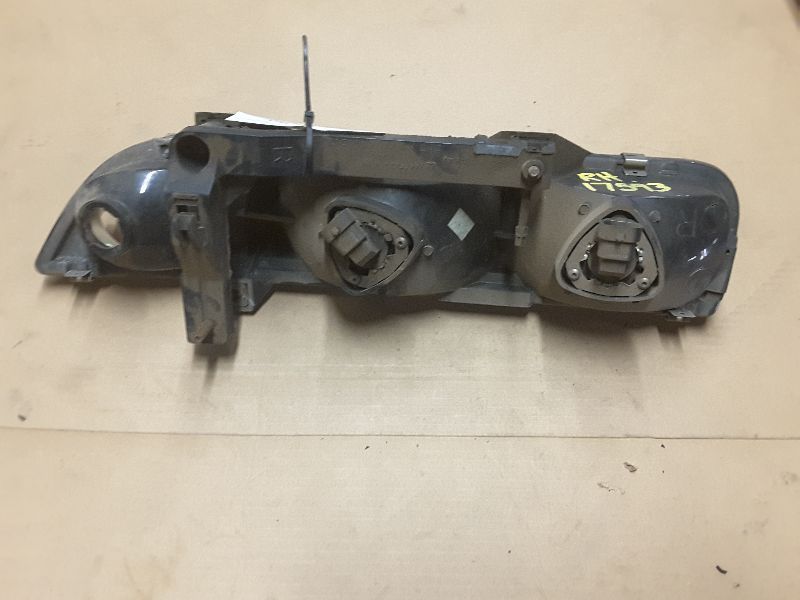 96 97 98 99 SATURN S SERIES SEDAN R. HEADLIGHT FIXED COMPOSITE SDN AND SW 68846