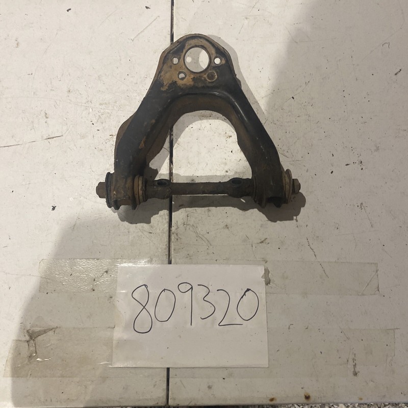 86 - 97 Nissan D21 Hardbody Front Upper Control Arm RH PASS Side 4x4 ONLY OEM