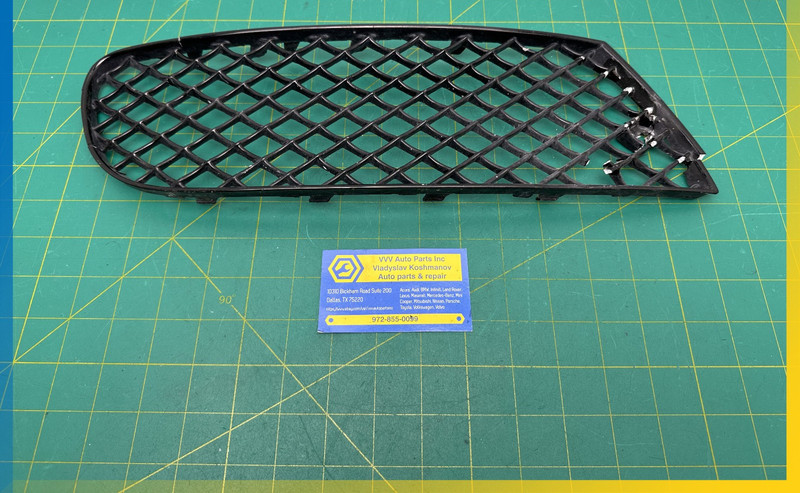 06-12 BENTLEY Flying Spur FRONT BUMPER RIGHT LOWER TRIM GRILLE COVER OEM