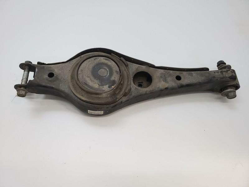 Rear Left Lower Control Arm 55210-A9100 2015 Kia Sedona 2016 2017 2018 2019-2021