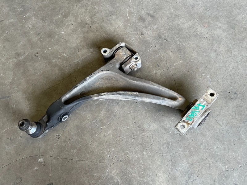 18 19 20 21 22 Volvo XC60 Front Right Passenger Lower Control Arm AWD 1603 OEM