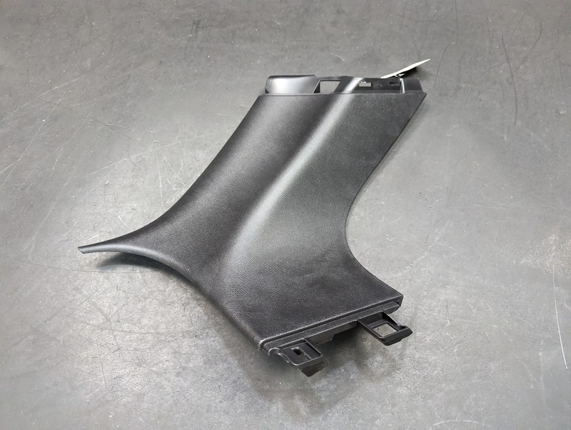 Rear Left D Pillar Upper Trim Panel 2019 Jeep Grand Cherokee 5VP19DX9AC 16 - 21