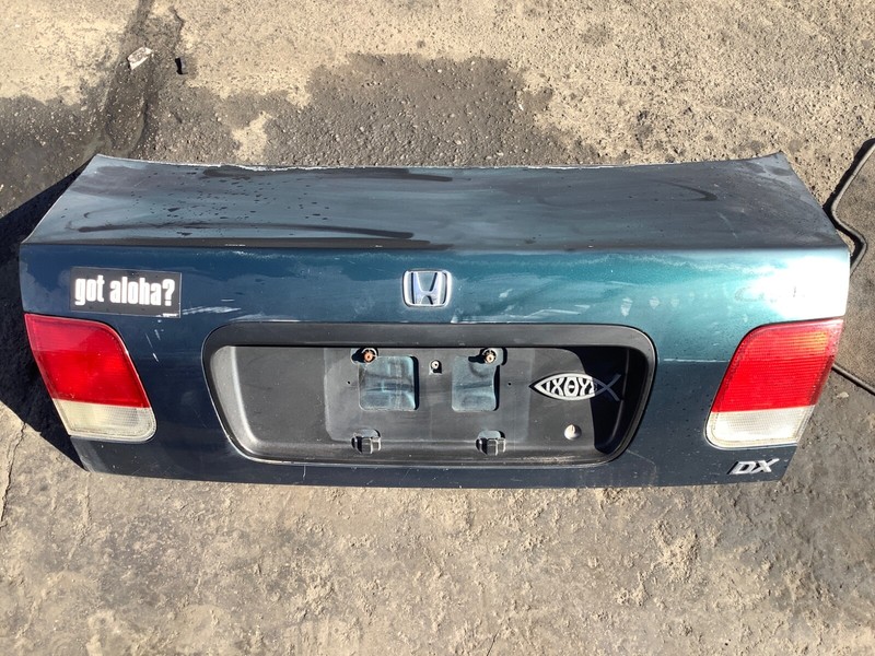 96-98 Honda Civic 4D Trunk Lid Green 68500-S01-305ZZ OEM