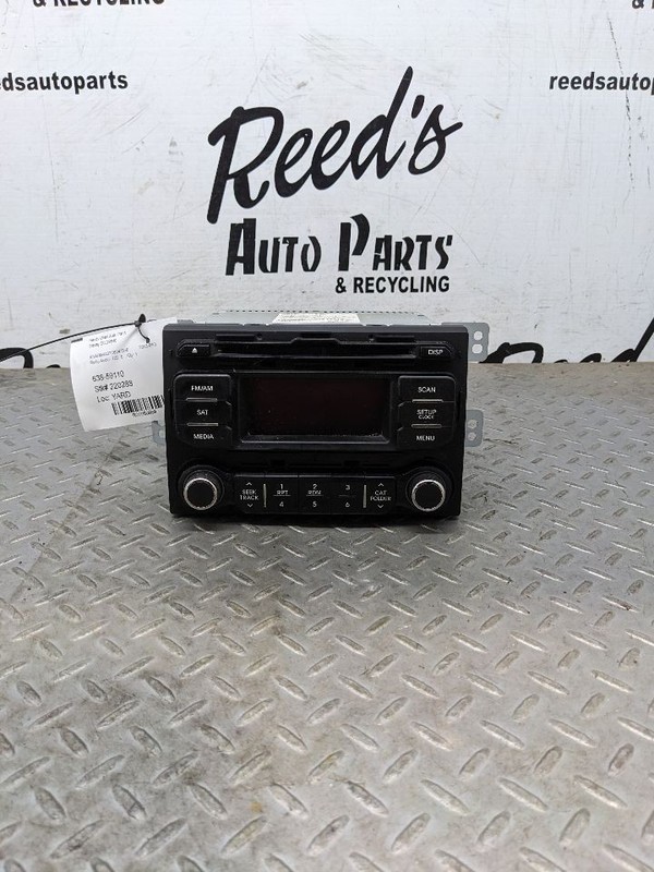 Audio Equipment Radio Receiver AM-FM-CD-MP3-satellite Fits 12-15 RIO 1060959