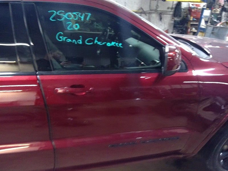 Passenger Front Door Wk Body VIN E Or F Fits 11-22 GRAND CHEROKEE 1722361