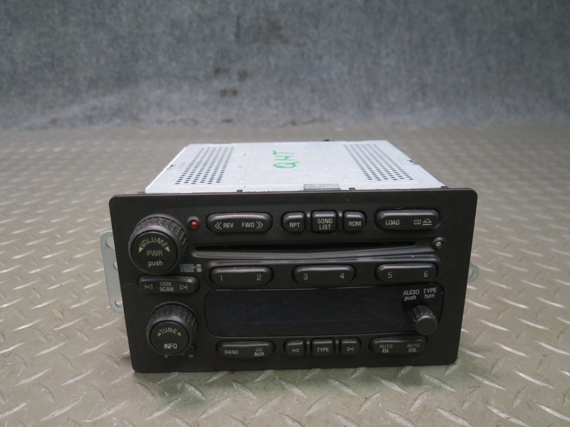 2006 HUMMER H2 RADIO CD PLAYER RECEIVER HEAD UNIT 15234936